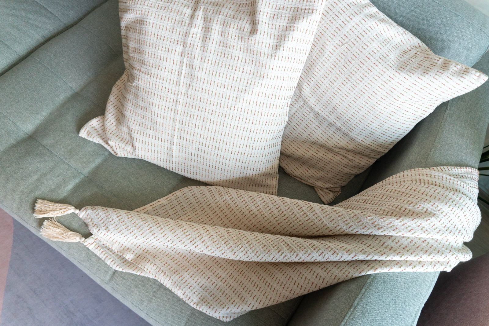 Thai Linen Homeware Set (2 Cushion Covers + 1 Throw)