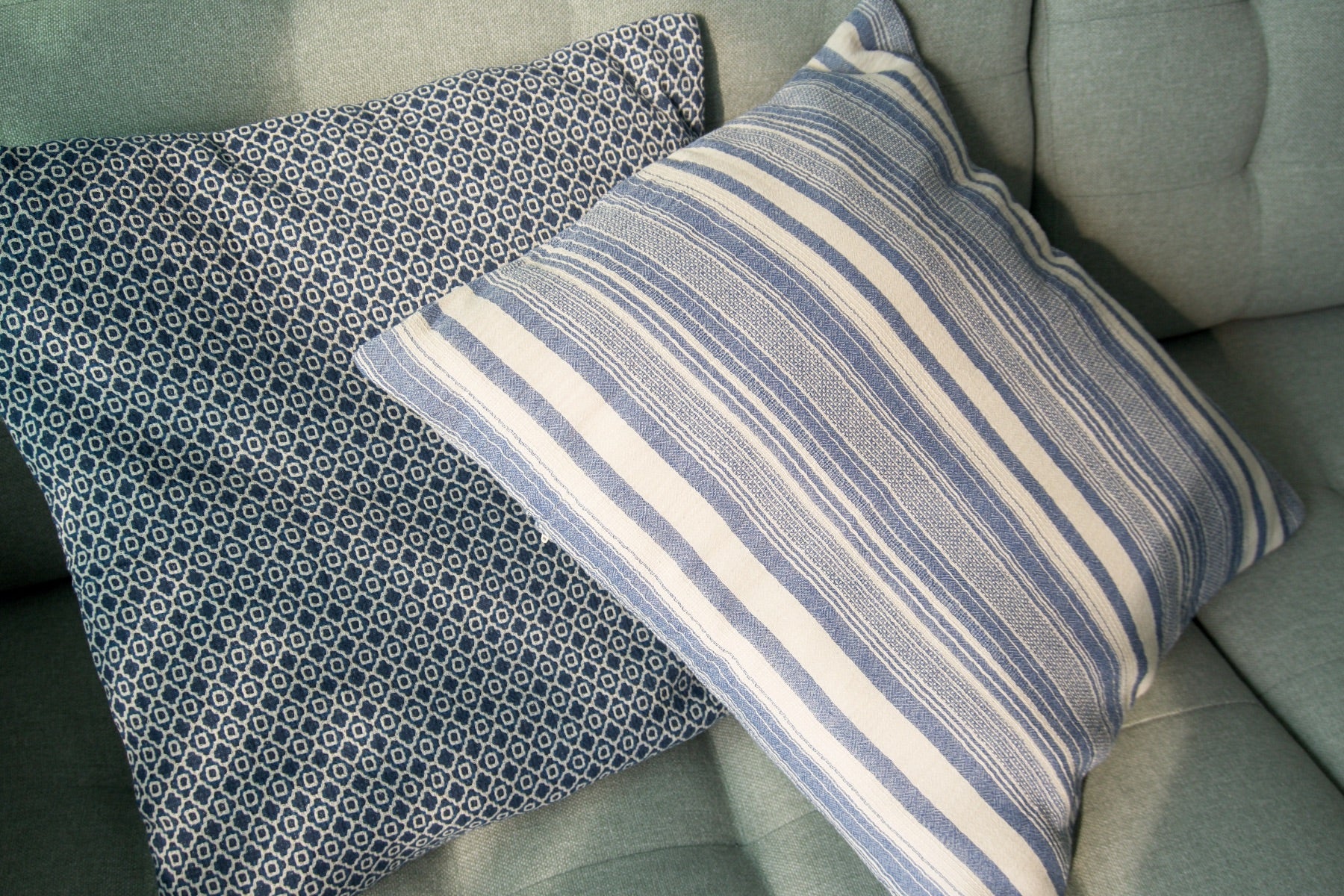 Woven Cushion Cover (Pattern: Set of 2)