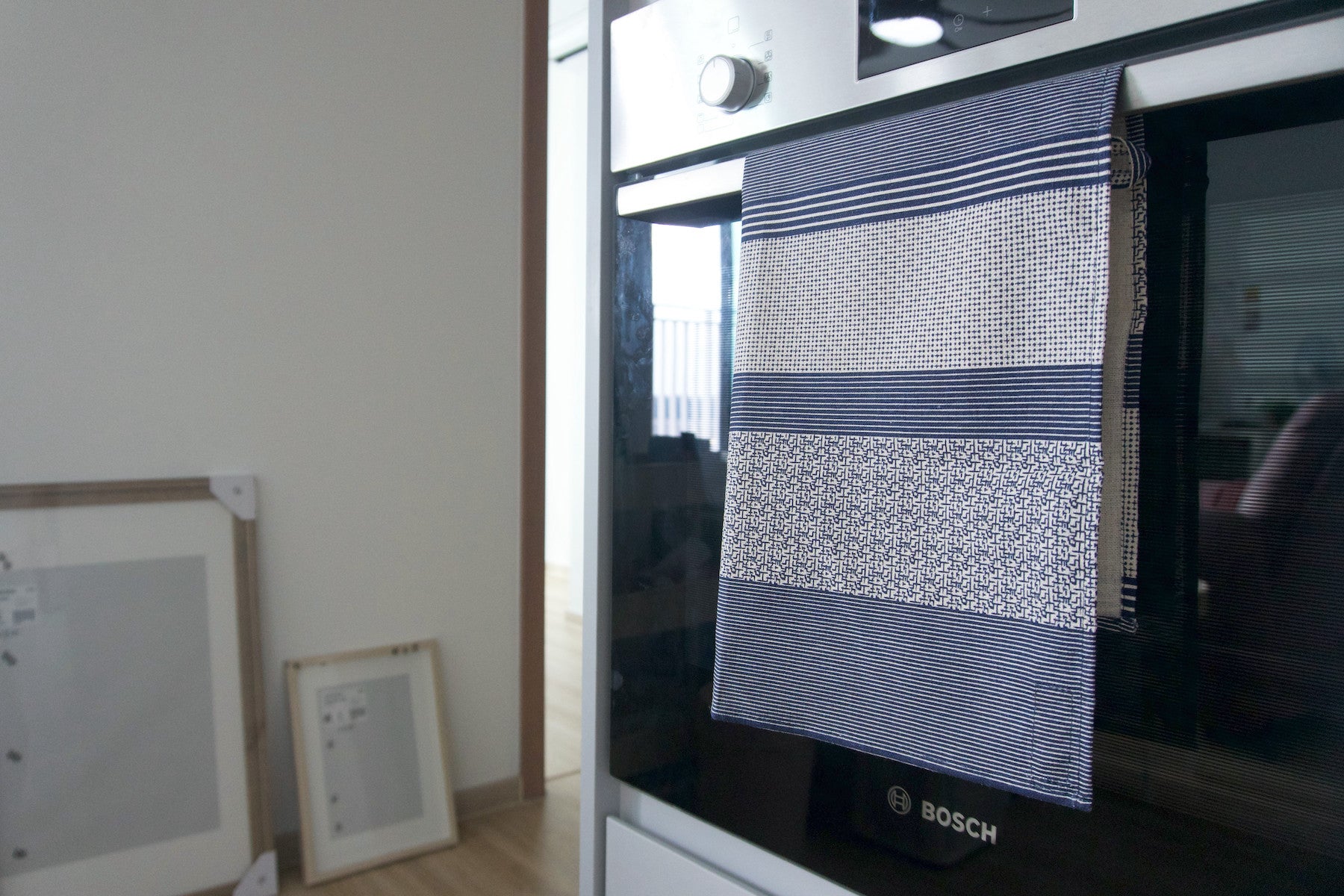 Thai Linen Homeware Set (Pattern: Hand/Tea Towel + Bathmat)